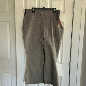 A Beautiful Soul Checkered Flare Pants Size 2x